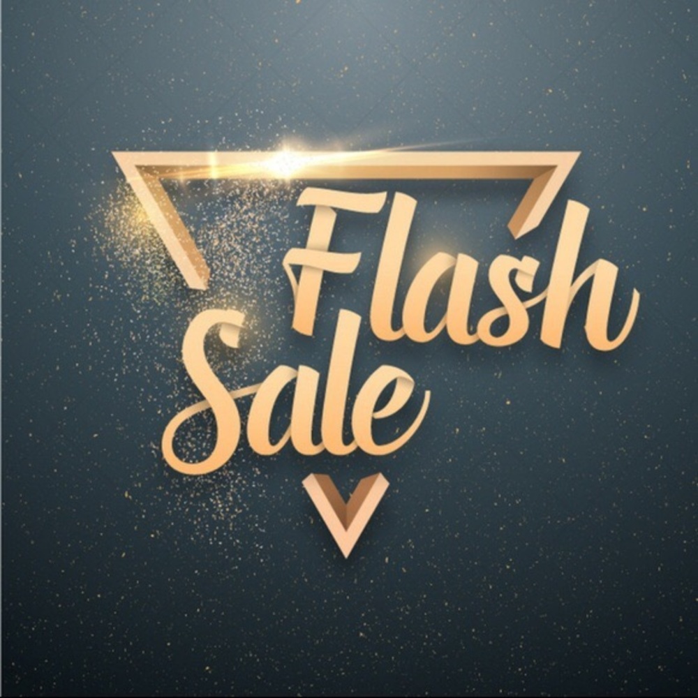 2 DAY FLASH SALE •CLOSET CLEAN OUT!!